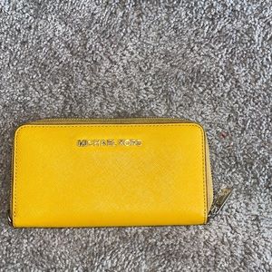 Michael Kors wallet
